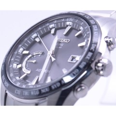 Seiko Astron SBXB085